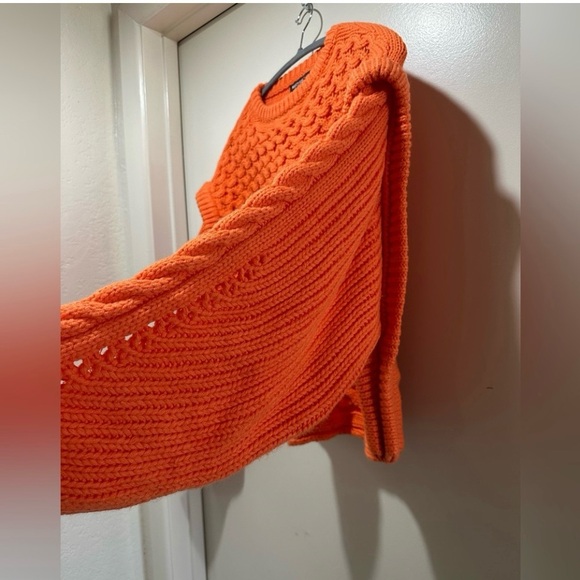 Oversized Thick Bat Wing Sleeves Cable
Knit Sweater Medium Orange - Picture 4 of 13